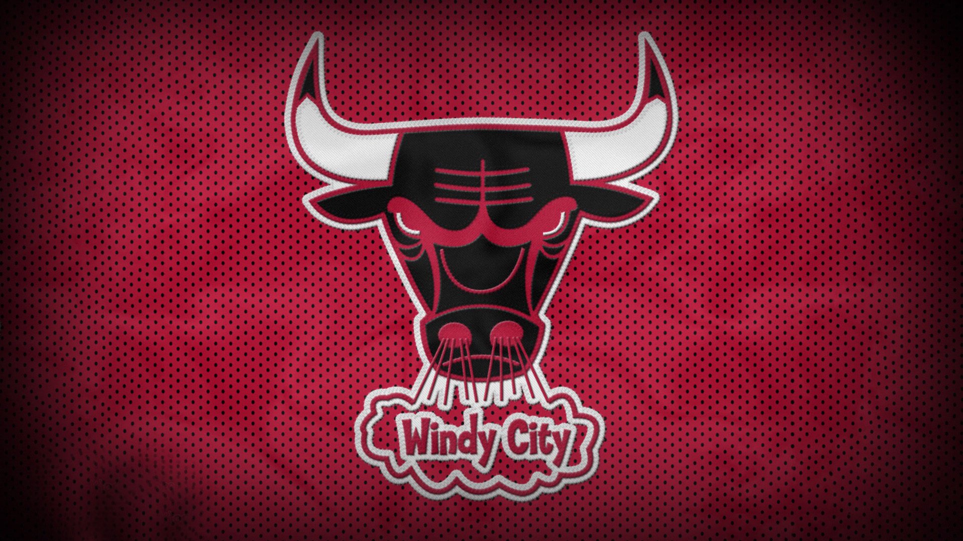 赛道上的英伦对决，阿斯顿马丁鏖战迈凯伦，汉密尔顿状态火热